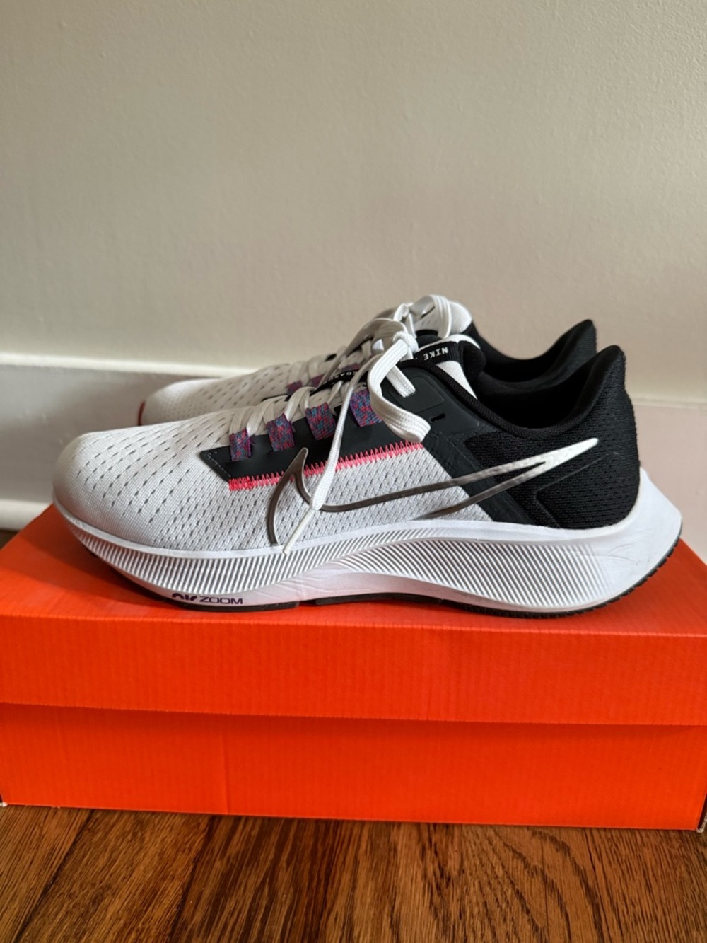 Nike Pegasus Running Shoes in White, Black & Pink Accents, Size 8